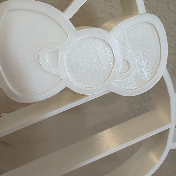 Hello Kitty 3D Print Shelf - Picture 2 of 2